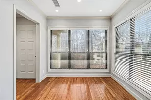 309 Comeragh SE, Smyrna, GA 30080 - Photo 5