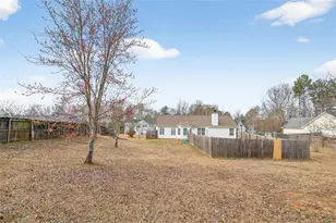 405 Bradford Way, Auburn, GA 30011 - Photo 25
