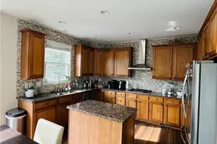 7437 Fireside Ln, Flowery Branch, GA 30542 - Photo 9