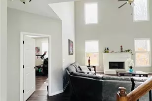 7437 Fireside Ln, Flowery Branch, GA 30542 - Photo 7