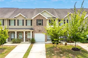 1931 Old Dogwood, Jonesboro, GA 30238 - Photo 1