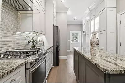 8630 Parker Place, Roswell, GA 30076 - Photo 15