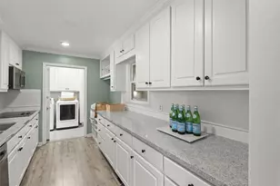 146 Lancelot Way, Lawrenceville, GA 30046 - Photo 15