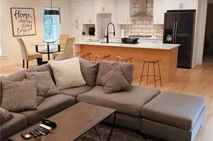 3390 Cedar Island Dr, Atlanta, GA 30311 - Photo 11