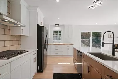 3390 Cedar Island Drive, Atlanta, GA 30311 - Photo 3