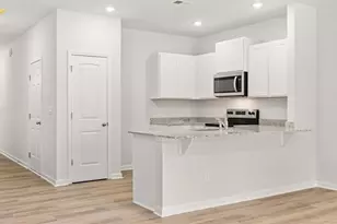 2010 Roseleigh Dr, Douglasville, GA 30134 - Photo 5