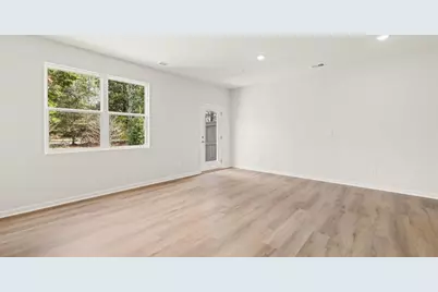 2010 Roseleigh Drive, Douglasville, GA 30134 - Photo 13