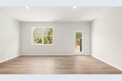 2012 Roseleigh Drive, Douglasville, GA 30134 - Photo 11