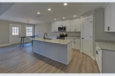 346 Park Place Drive, Lavonia, GA 30553 - Photo 13