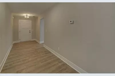 346 Park Place Drive, Lavonia, GA 30553 - Photo 5