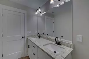 346 Park Pl Dr, Lavonia, GA 30553 - Photo 35