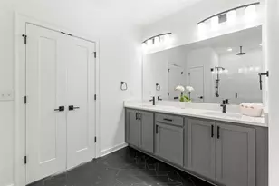 250 Walker Ave, Roswell, GA 30076 - Photo 23