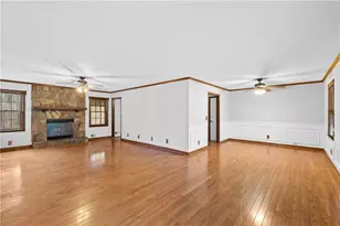 426 Riverlake Ct, Woodstock, GA 30188 - Photo 5