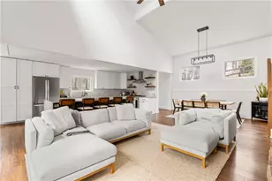 110 Lake Top Ct, Roswell, GA 30076 - Photo 15