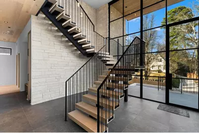 843 Yorkshire Road, Atlanta, GA 30306 - Photo 3