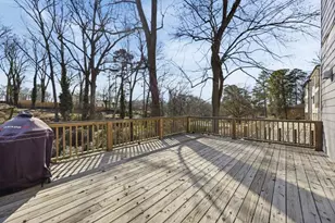 2010 Cambridge Ave, Atlanta, GA 30337 - Photo 11