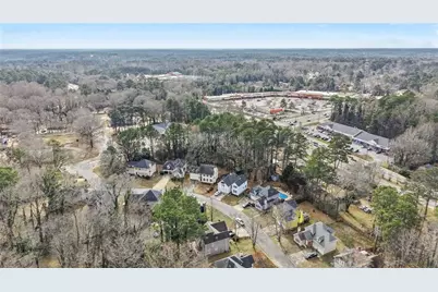 458 Stonebridge Court, Stone Mountain, GA 30083 - Photo 35