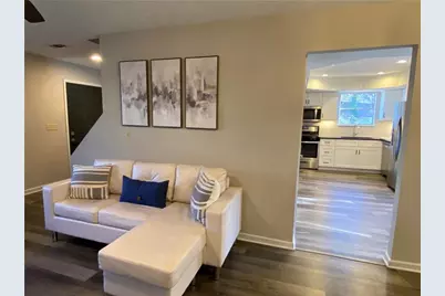 2675 Wildflower Lane, Snellville, GA 30039 - Photo 11