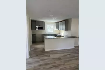 2298 Swallow Circle SE, Atlanta, GA 30315 - Photo 5