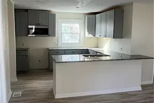 2298 Swallow Cir SE, Atlanta, GA 30315 - Photo 5