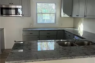 2298 Swallow Cir SE, Atlanta, GA 30315 - Photo 1