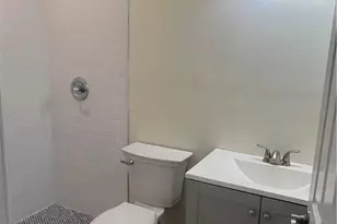 2298 Swallow Cir SE, Atlanta, GA 30315 - Photo 9