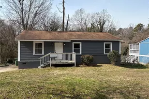 2298 Swallow Cir SE, Atlanta, GA 30315 - Photo 1