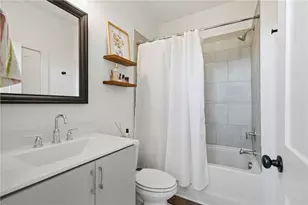 1242 Cushenberry Ln, Atlanta, GA 30318 - Photo 19