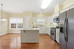 1705 Rolling View Dr, Cumming, GA 30040 - Photo 9