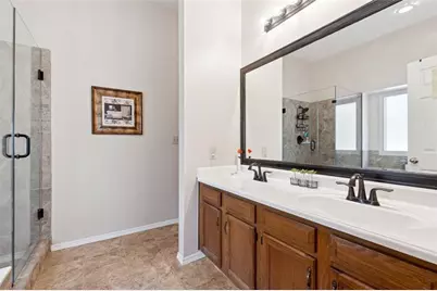 10600 Willow Meadow Circle, Johns Creek, GA 30022 - Photo 9