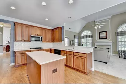 355 Laurel Oak Drive, Suwanee, GA 30024 - Photo 11