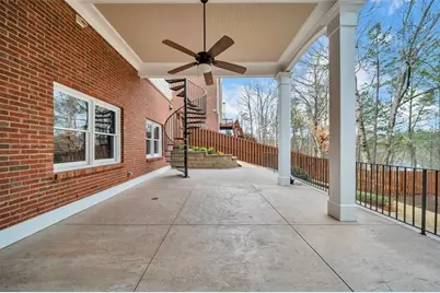 5640 Overlook Bluff, Johns Creek, GA 30097 - Photo 73