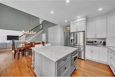 5640 Overlook Bluff, Johns Creek, GA 30097 - Photo 27