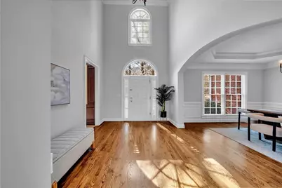 5640 Overlook Bluff, Johns Creek, GA 30097 - Photo 15