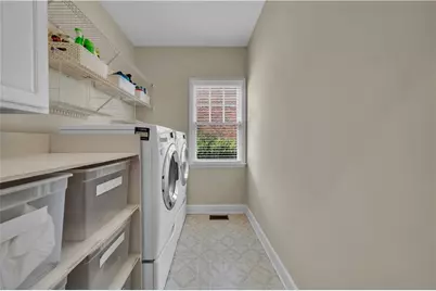 5640 Overlook Bluff, Johns Creek, GA 30097 - Photo 33