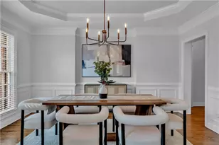 5640 Overlook Bluff, Johns Creek, GA 30097 - Photo 13