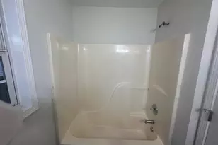 2445 Silverwood Dr, Gainesville, GA 30507 - Photo 15