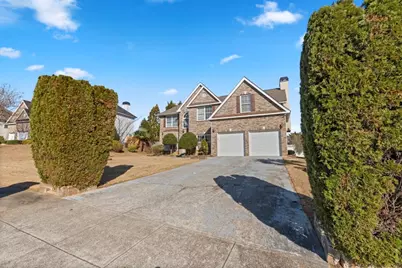 820 Kaitlyn Drive, Loganville, GA 30052 - Photo 3