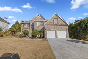 820 Kaitlyn Dr, Loganville, GA 30052 - Photo 1