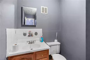 273 Country Club Dr, Jonesboro, GA 30238 - Photo 7