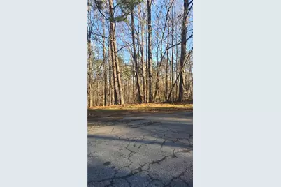 4440 Susans Way, Snellville, GA 30039 - Photo 5