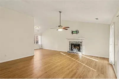 105 Gales Way, Newnan, GA 30263 - Photo 9