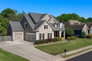 98 Twelve Oaks Dr SE, Cartersville, GA 30120 - Photo 1