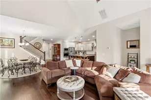 40 E Second St, Newnan, GA 30263 - Photo 11