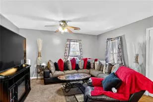 985 Farrington Pl SE, Atlanta, GA 30315 - Photo 3