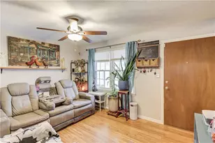 538 Valleyview Dr, Winder, GA 30680 - Photo 3