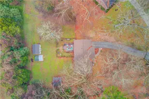 538 Valleyview Dr, Winder, GA 30680 - Photo 25