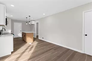 520 Stonewood Dr, Stone Mountain, GA 30087 - Photo 23