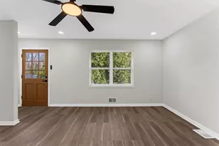 520 Stonewood Dr, Stone Mountain, GA 30087 - Photo 13