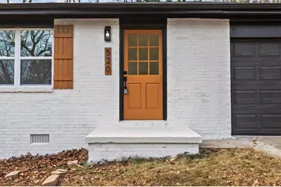 520 Stonewood Drive, Stone Mountain, GA 30087 - Photo 3